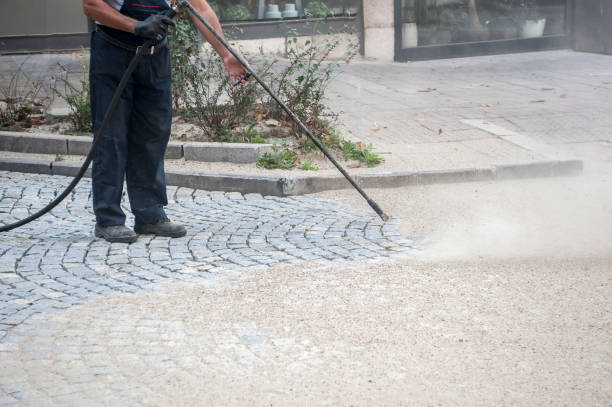 Best Sign and Awning Cleaning  in Gardendale, TX
